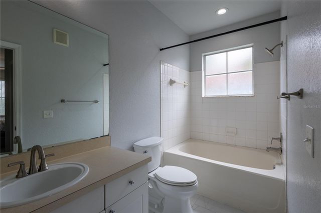 18001 RICHMOND PLACE DRIVE 427, Tampa, FL 33647