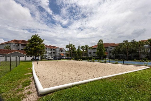 18001 RICHMOND PLACE DRIVE 427, Tampa, FL 33647