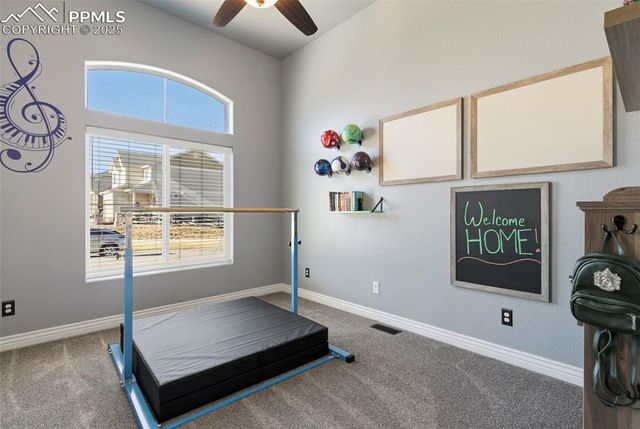 6985 Sedgerock Lane, Colorado Springs, CO 80927