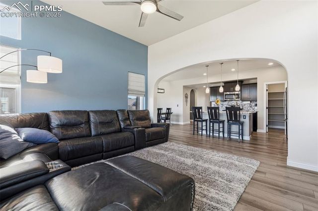 6985 Sedgerock Lane, Colorado Springs, CO 80927