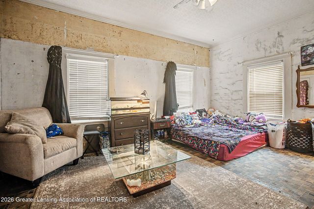 216 S River Street, Eaton Rapids, MI 48827