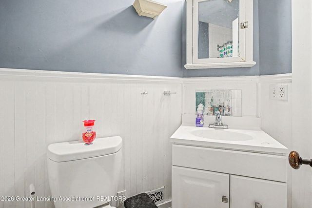 216 S River Street, Eaton Rapids, MI 48827