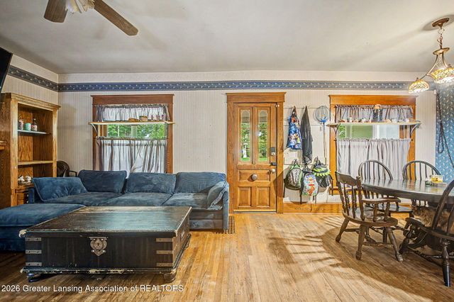 216 S River Street, Eaton Rapids, MI 48827