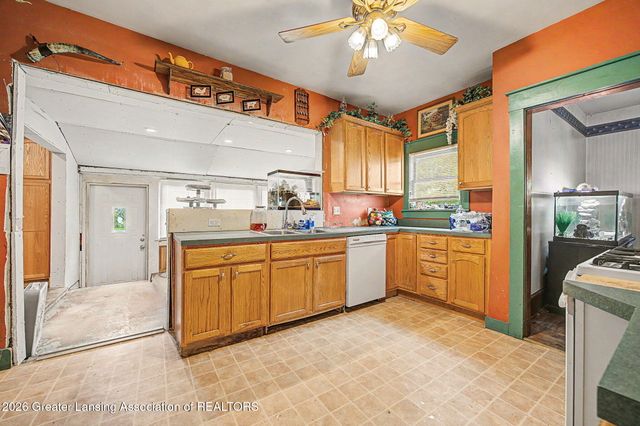 216 S River Street, Eaton Rapids, MI 48827