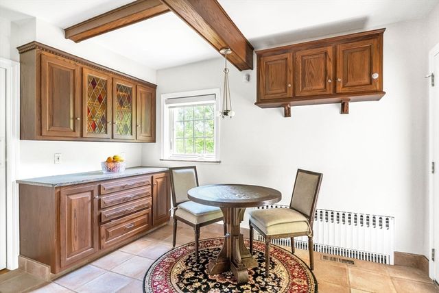 518 Newton St, Brookline, MA 02467