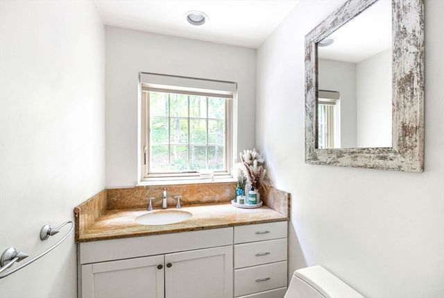 518 Newton St, Brookline, MA 02467