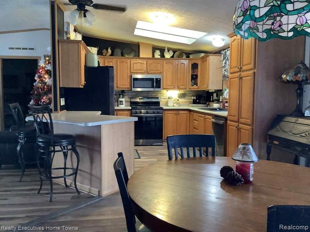 2326 Mark Street, Croswell, MI 48422