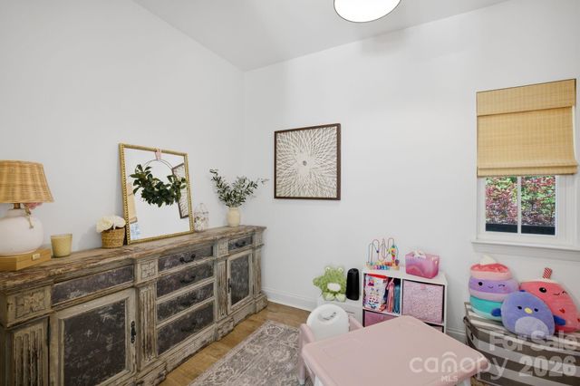 221 Logan Crossing Drive, Davidson, NC 28036
