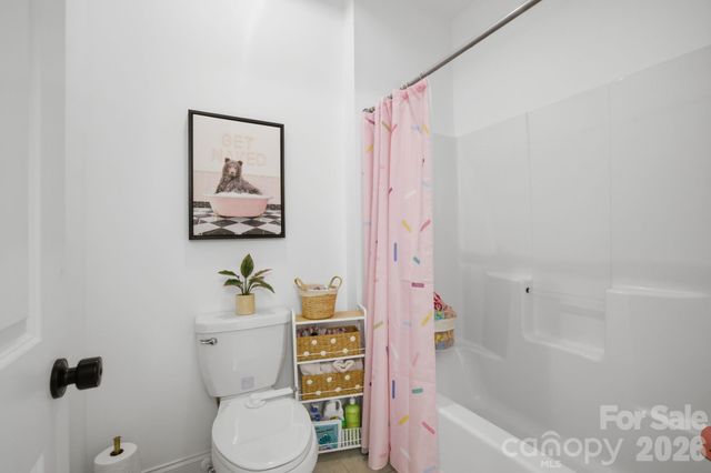 221 Logan Crossing Drive, Davidson, NC 28036