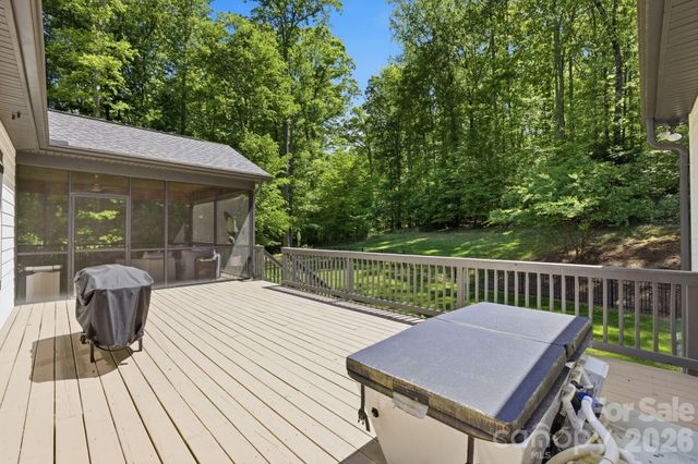 221 Logan Crossing Drive, Davidson, NC 28036