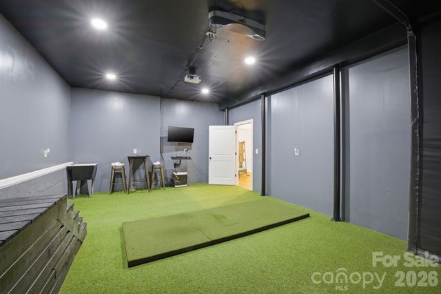 221 Logan Crossing Drive, Davidson, NC 28036