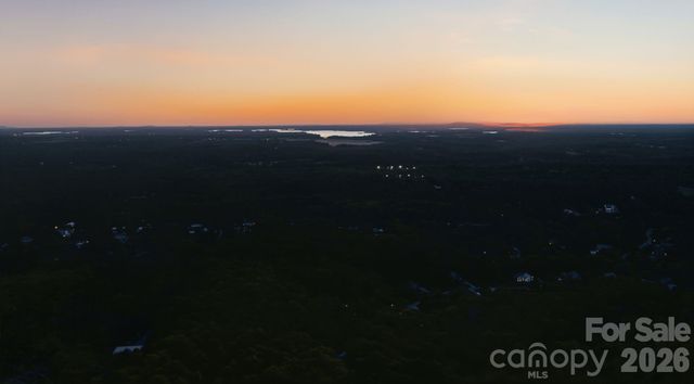 221 Logan Crossing Drive, Davidson, NC 28036