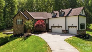 221 Logan Crossing Drive, Davidson, NC 28036