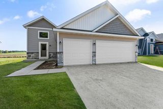 317 Distel Drive, Le Sueur, MN 56058