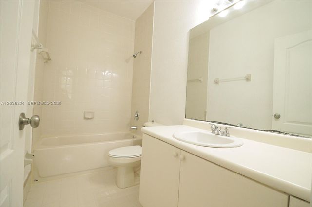 1568 SE 26th St 206, Homestead, FL 33035