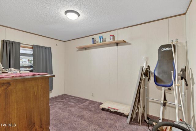2122 Wren Lane, Marion, VA 24354