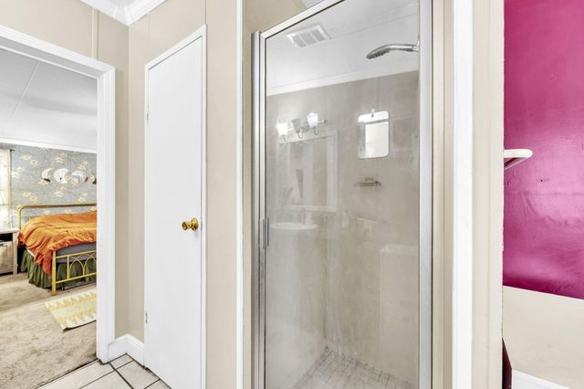 2236 Old Jolly Bay Road, Freeport, FL 32439