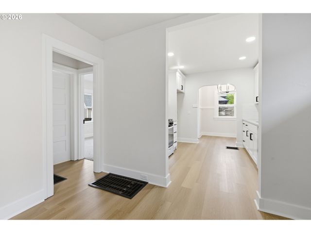 3134 Se 21ST Ave, Portland, OR 97202