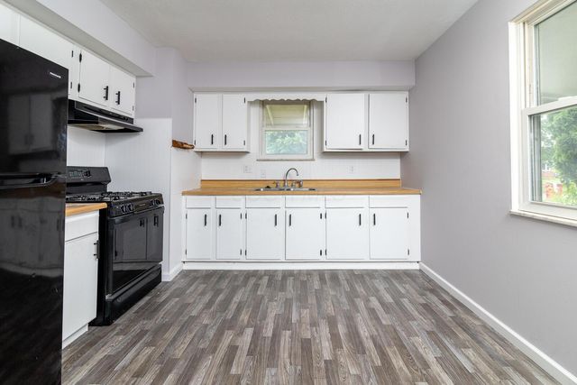 170 Jefferson Avenue, Ashville, OH 43103