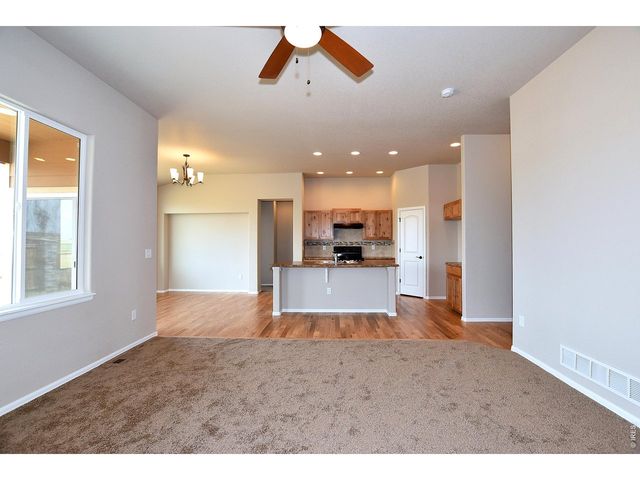 5010 Tangerine St, Johnstown, CO 80534
