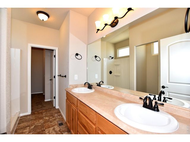 5010 Tangerine St, Johnstown, CO 80534