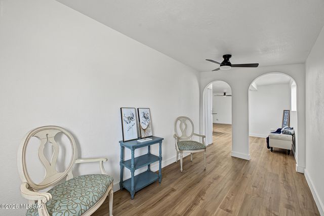 325 W Santa Paula Street, Tucson, AZ 85706