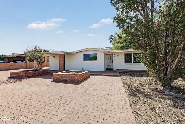 325 W Santa Paula Street, Tucson, AZ 85706