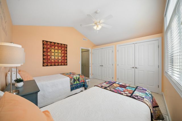 152 Shamrock Drive, Mankato, MN 56001