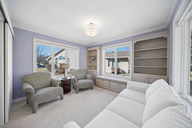 152 Shamrock Drive, Mankato, MN 56001