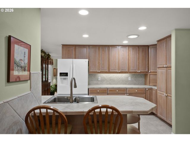 87629 WOODMERE, Florence, OR 97439