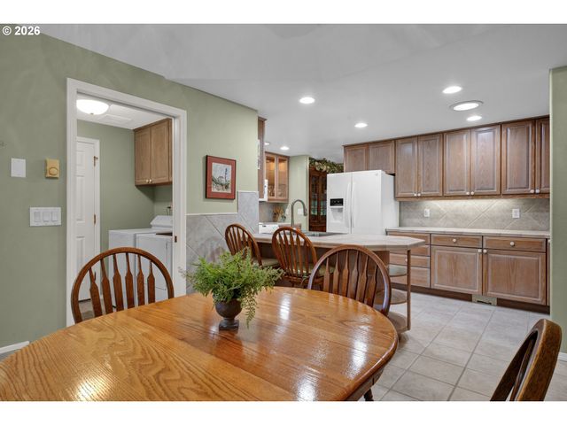 87629 WOODMERE, Florence, OR 97439