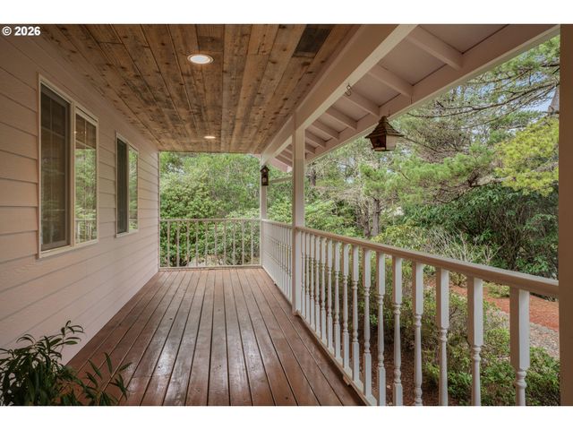 87629 WOODMERE, Florence, OR 97439