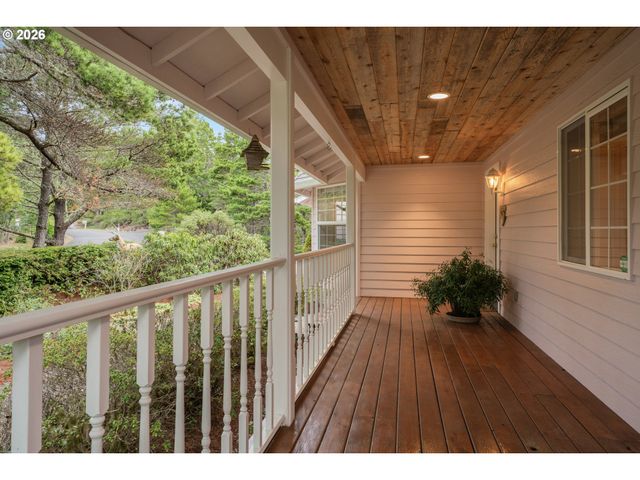 87629 WOODMERE, Florence, OR 97439