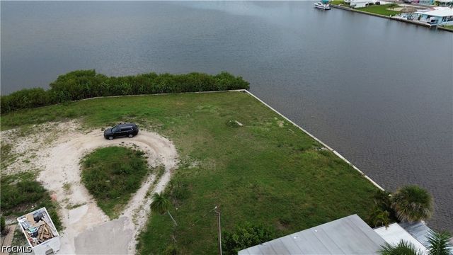 2638 SECOND ST, Matlacha, FL 33993