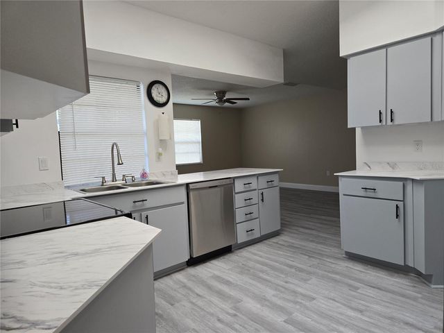 8211 MATTHEW DRIVE, New Port Richey, FL 34653