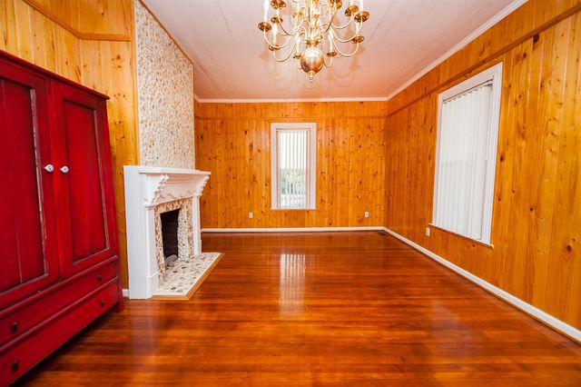 5300 S Main Street, Cowpens, SC 29330