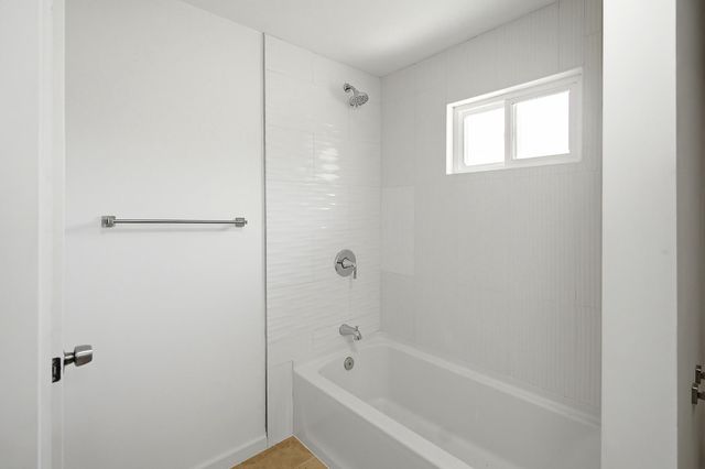 2589 YARDVILLE HAMILTON SQUARE RD, Hamilton, NJ 08690
