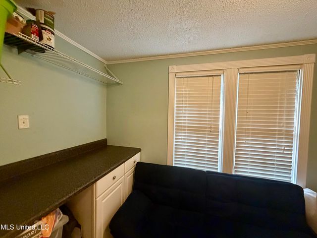 2006 11th Street, Pascagoula, MS 39567