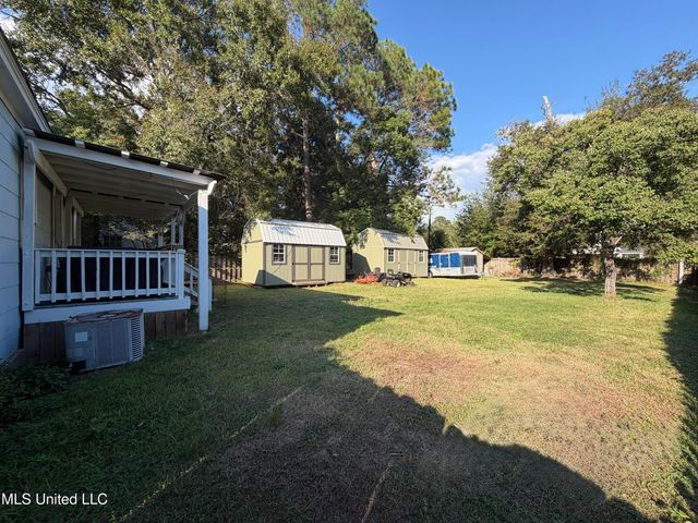 2006 11th Street, Pascagoula, MS 39567