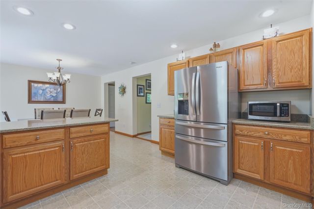 588 Linderman Avenue Extension, Kingston, NY 12401