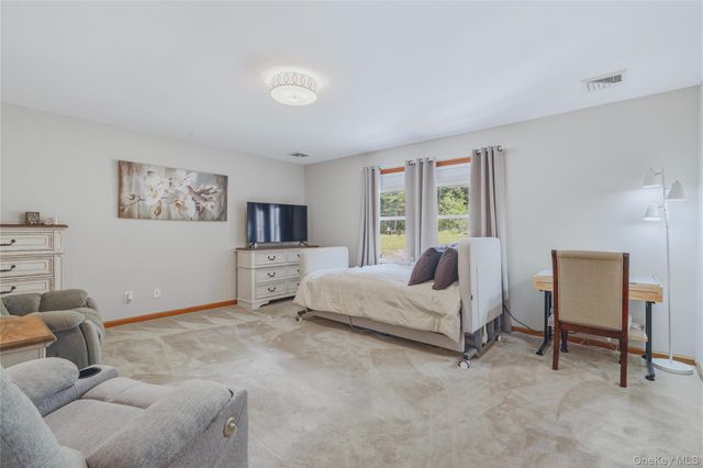 588 Linderman Avenue Extension, Kingston, NY 12401