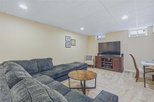 588 Linderman Avenue Extension, Kingston, NY 12401
