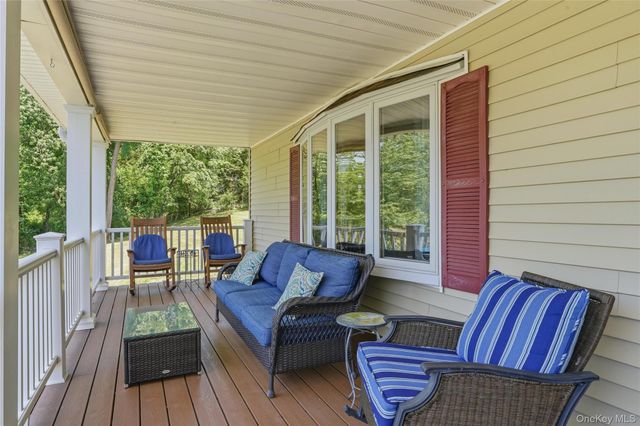 588 Linderman Avenue Extension, Kingston, NY 12401