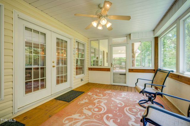 490 Cockatiel Road, Limestone, TN 37681