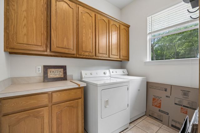 619 Oak Tree Cove, Cedar Hill, TX 75104