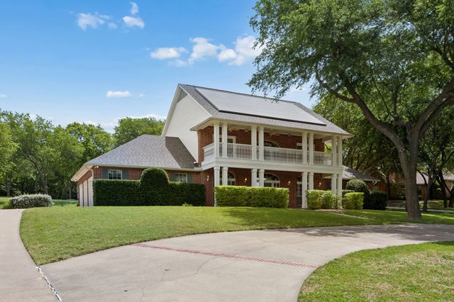 619 Oak Tree Cove, Cedar Hill, TX 75104