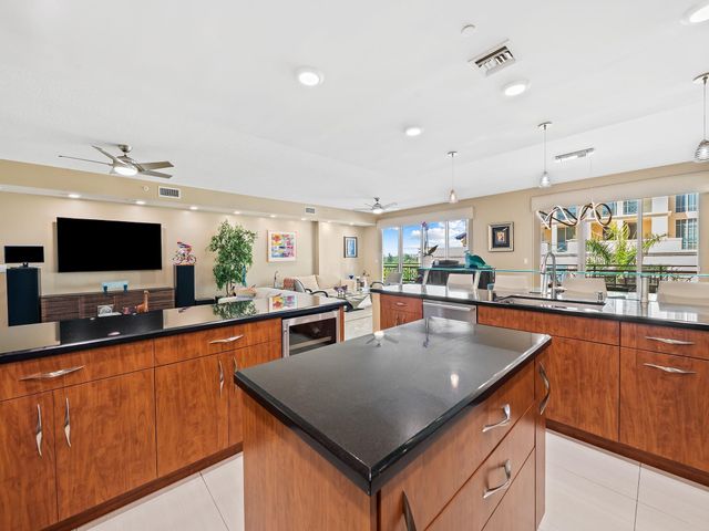 3415 N Ocean Drive 505, Hollywood, FL 33019