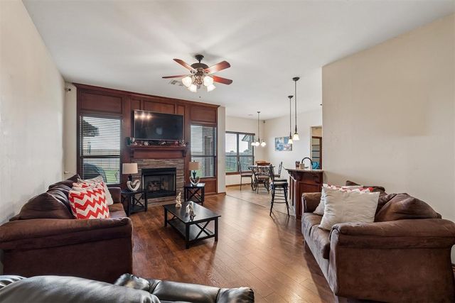 10917 SW 30th Terrace, Yukon, OK 73099