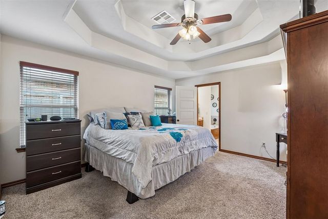 10917 SW 30th Terrace, Yukon, OK 73099