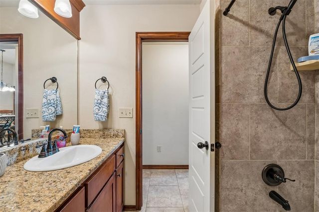 10917 SW 30th Terrace, Yukon, OK 73099